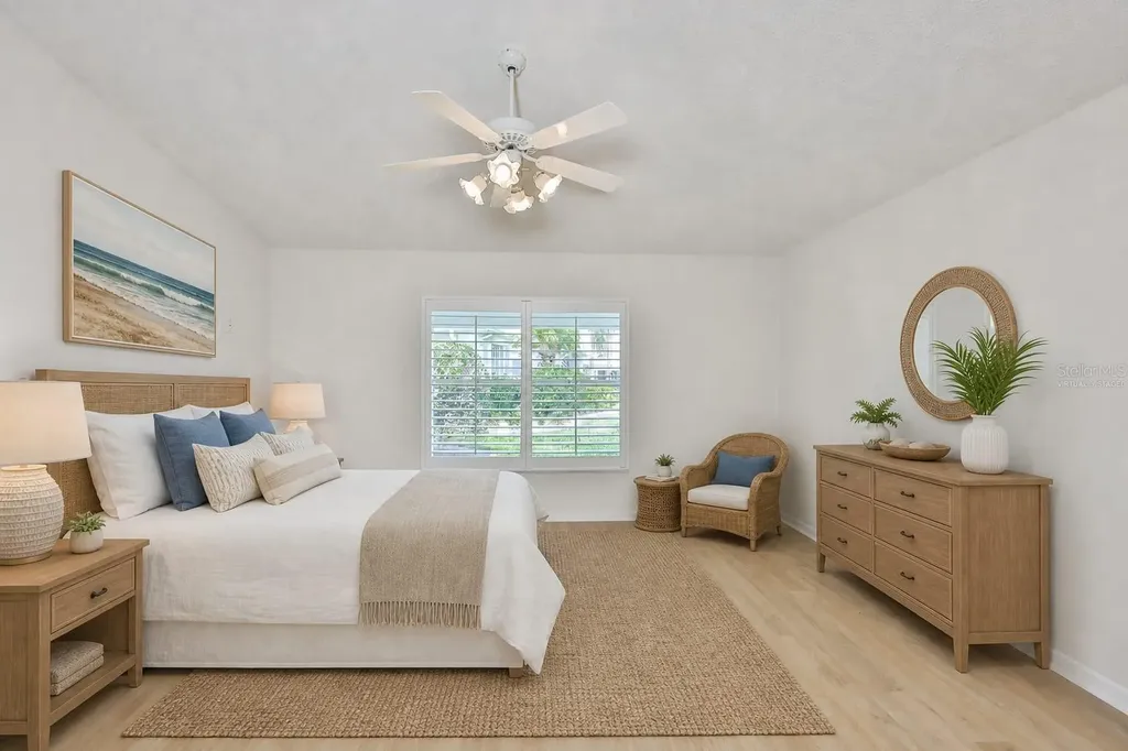 1001 Otter Mill Way Sun City Center FL 33573