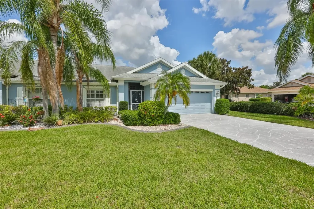 1001 Otter Mill Way Sun City Center FL 33573