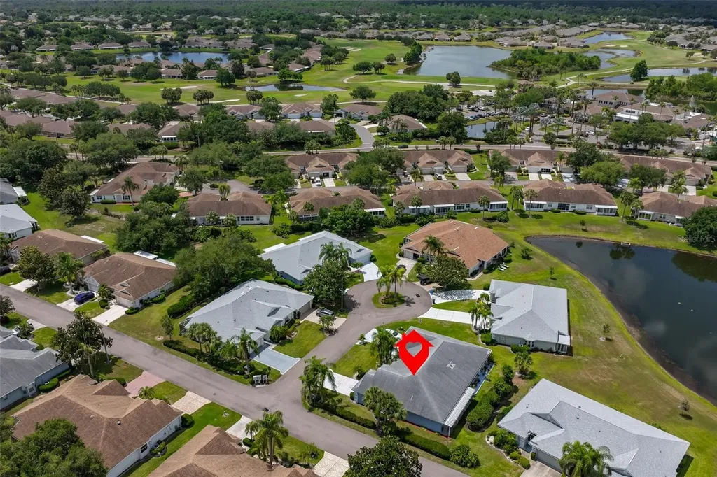 1001 Otter Mill Way Sun City Center FL 33573