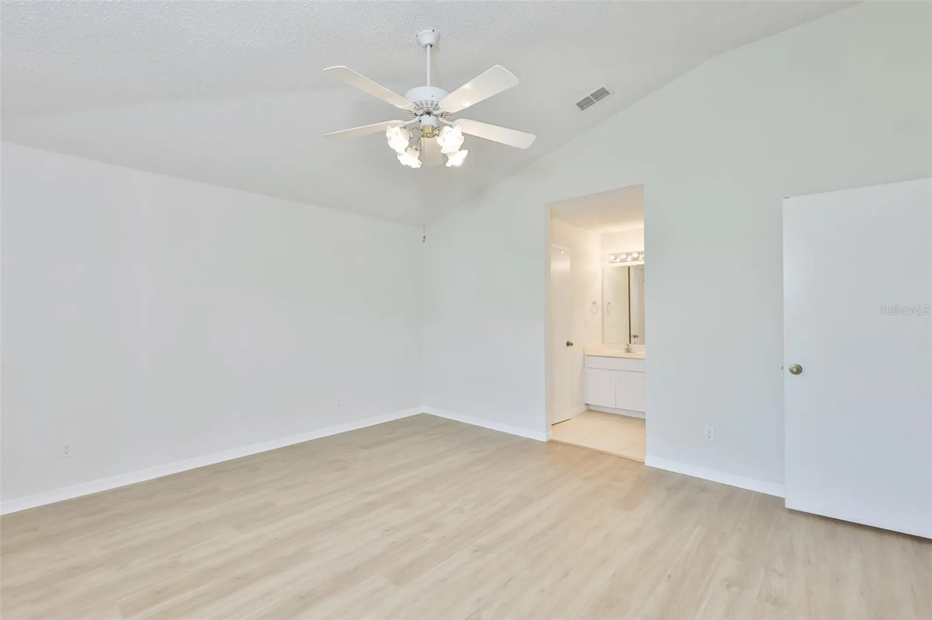 1001 Otter Mill Way Sun City Center FL 33573