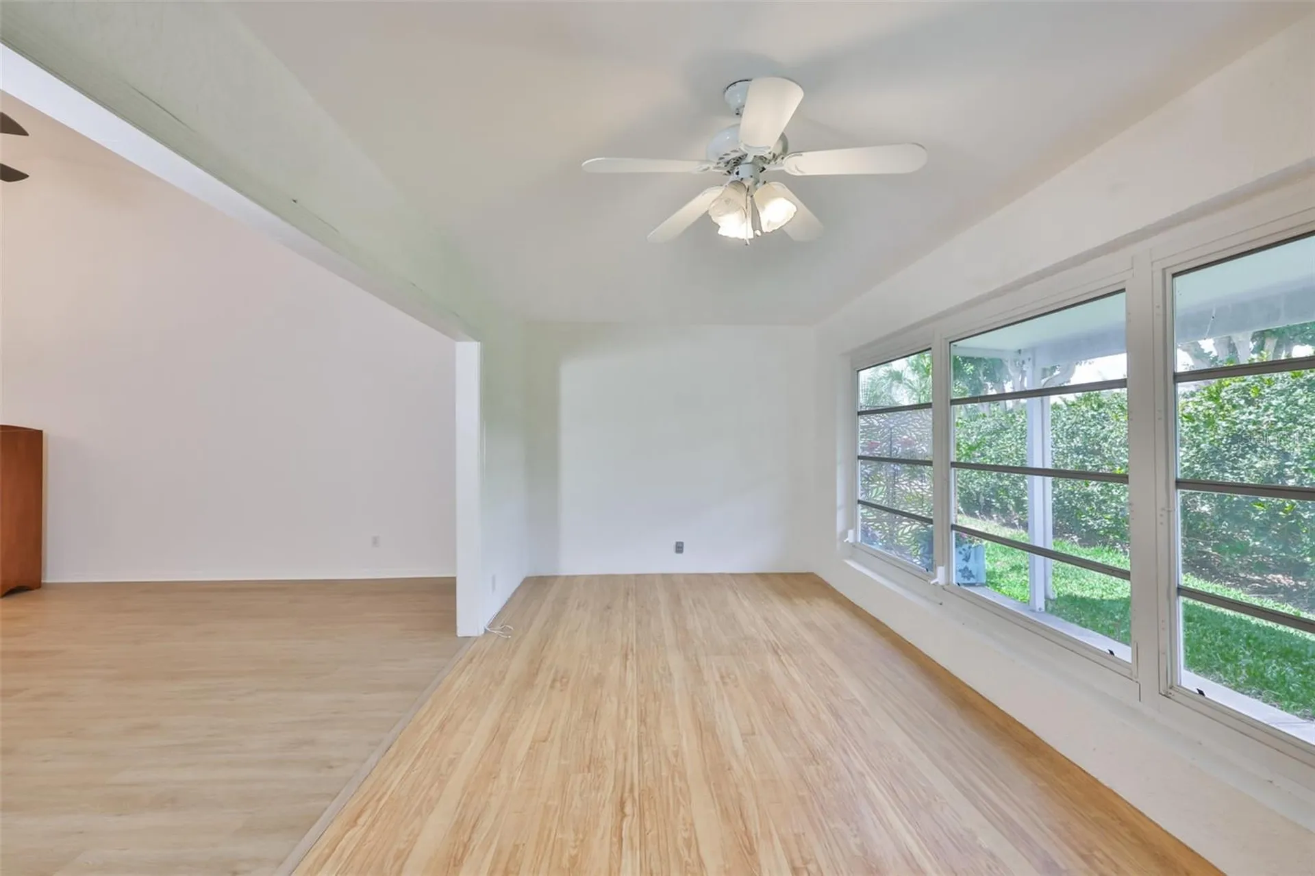 1001 Otter Mill Way Sun City Center FL 33573