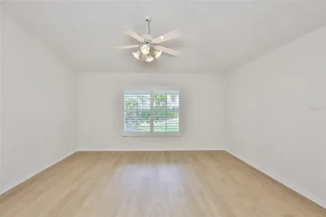 1001 Otter Mill Way Sun City Center FL 33573