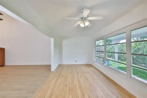 1001 Otter Mill Way Sun City Center FL 33573
