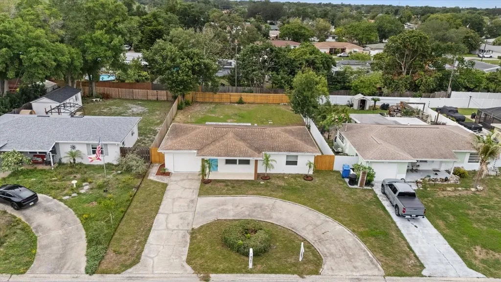 4347 16th Avenue N St Petersburg FL 33713