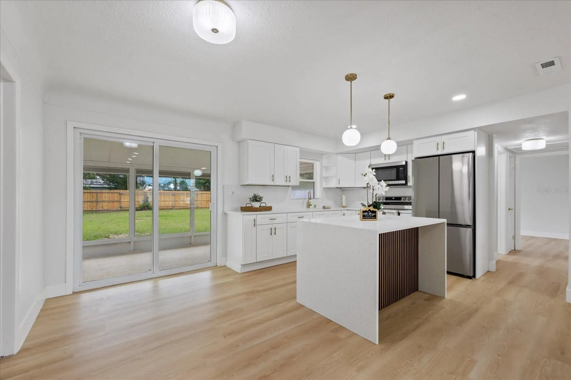4347 16th Avenue N St Petersburg FL 33713