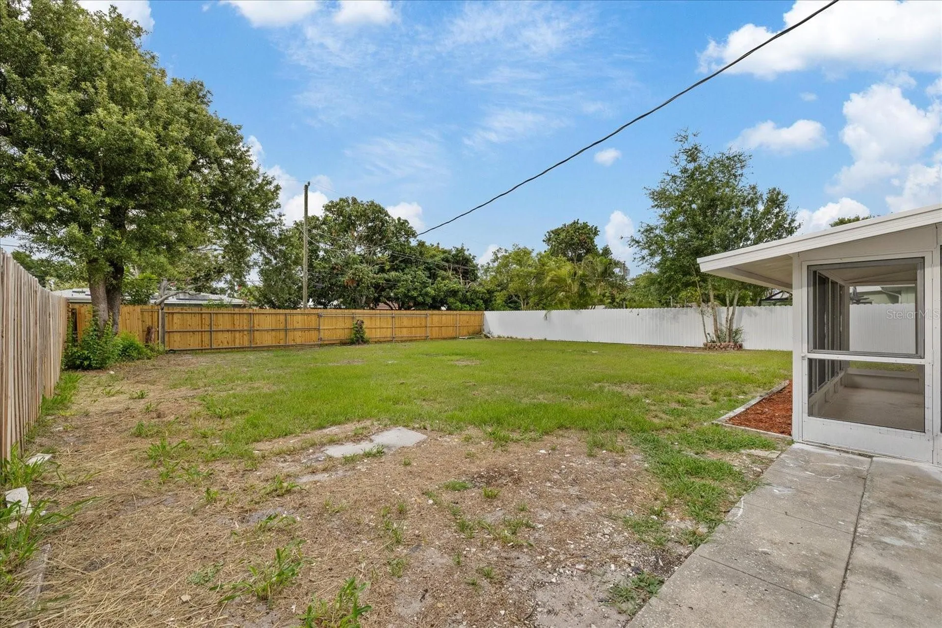 4347 16th Avenue N St Petersburg FL 33713