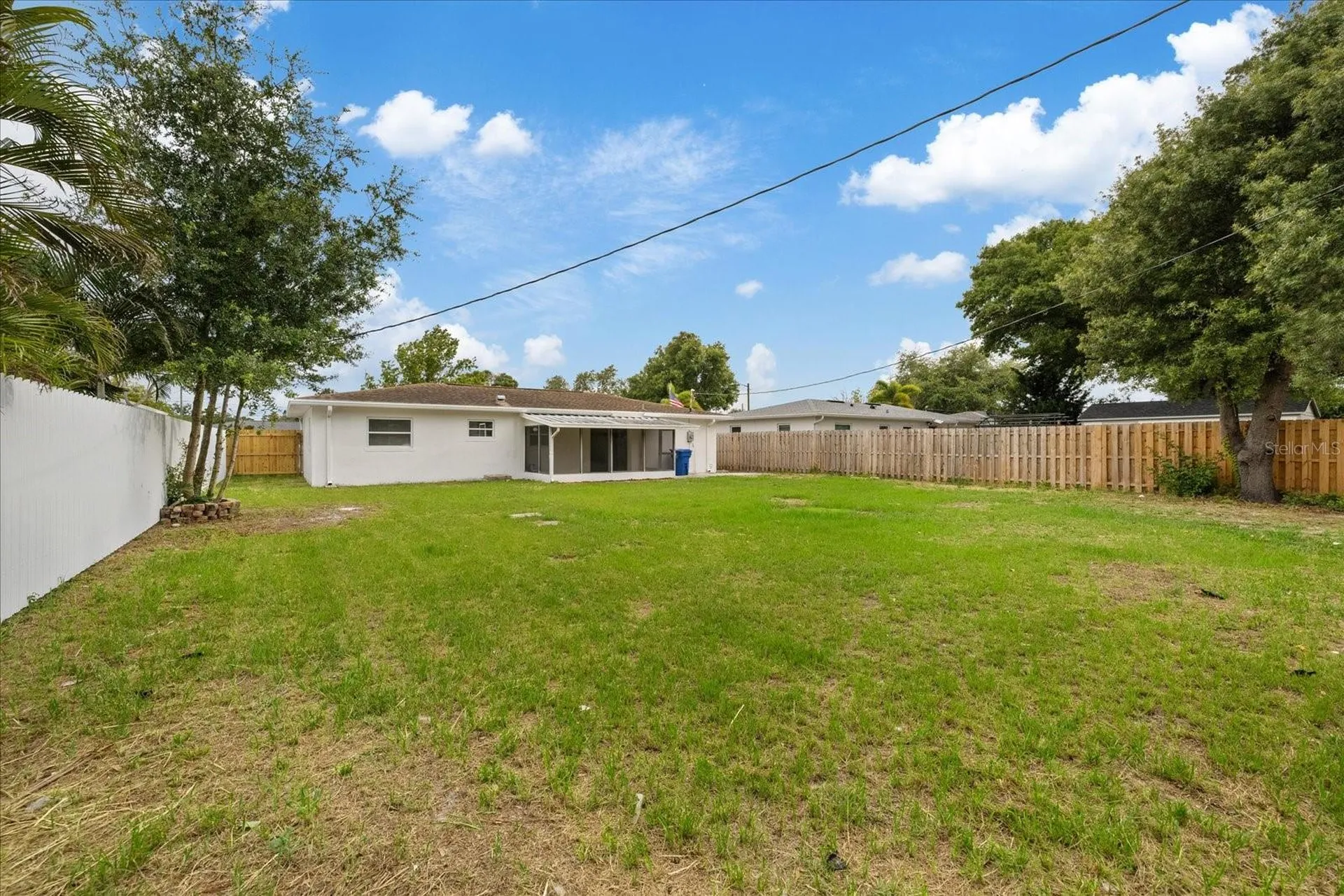 4347 16th Avenue N St Petersburg FL 33713