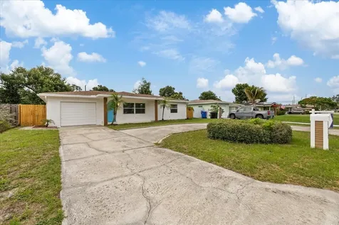 4347 16th Avenue N St Petersburg FL 33713
