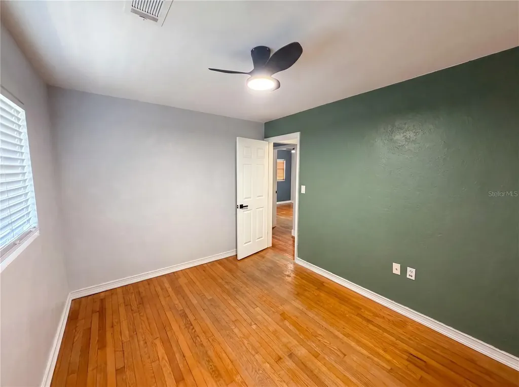 820 E Wisconsin Avenue Deland FL 32724