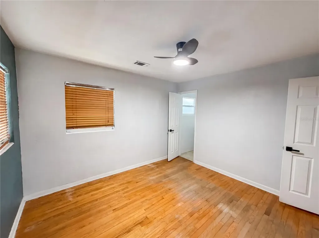 820 E Wisconsin Avenue Deland FL 32724
