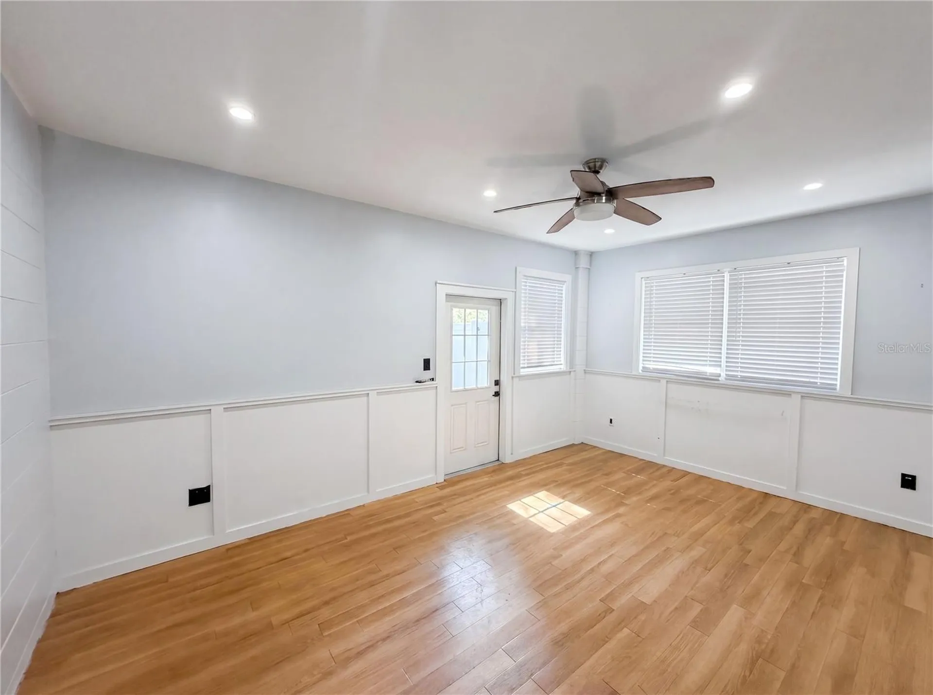 820 E Wisconsin Avenue Deland FL 32724