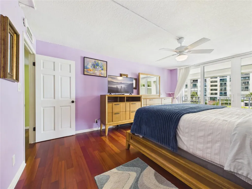 1400 Gulf Boulevard Clearwater Beach FL 33767