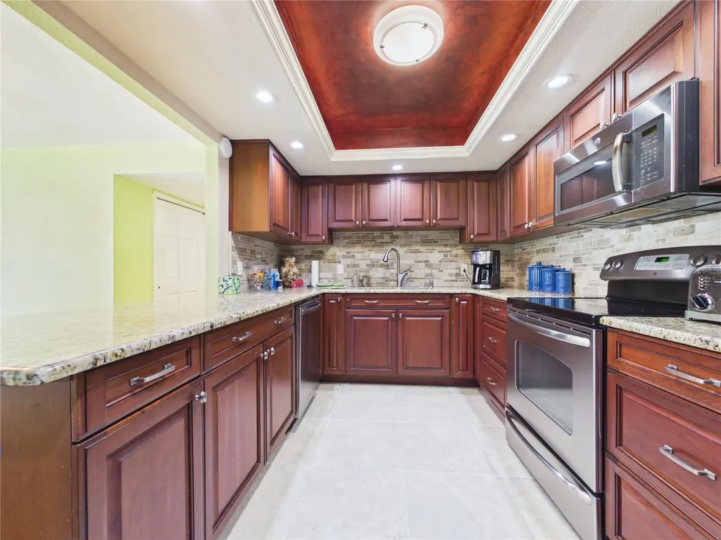 1400 Gulf Boulevard Clearwater Beach FL 33767