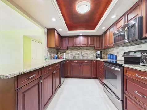 1400 Gulf Boulevard Clearwater Beach FL 33767