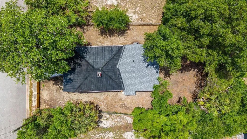 511 W Bartlett Street Deland FL 32720