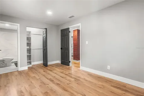 511 W Bartlett Street Deland FL 32720
