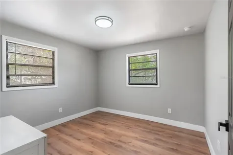 511 W Bartlett Street Deland FL 32720
