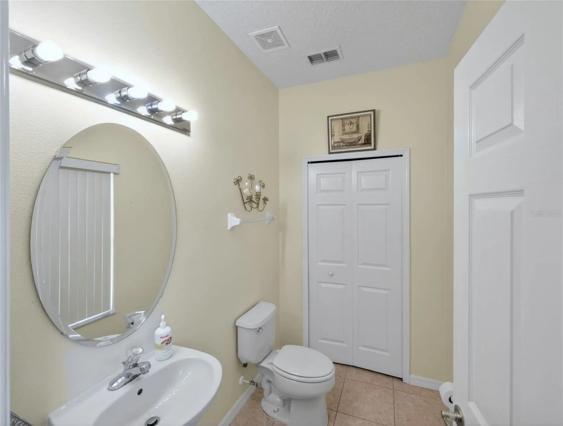 202 Woodson Court Kissimmee FL 34744
