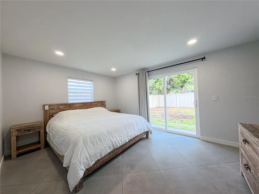 1446 Admiral Woodson Lane Clearwater FL 33755