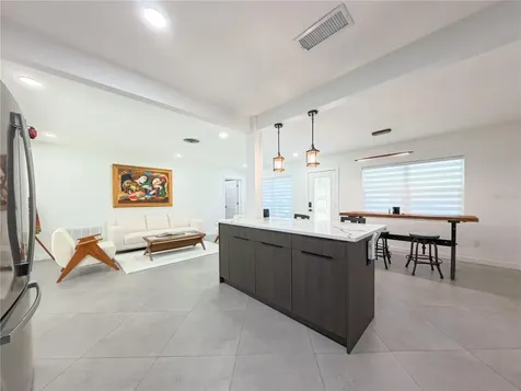 1446 Admiral Woodson Lane Clearwater FL 33755