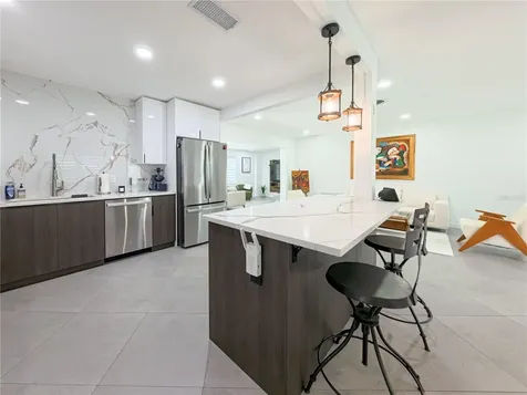 1446 Admiral Woodson Lane Clearwater FL 33755