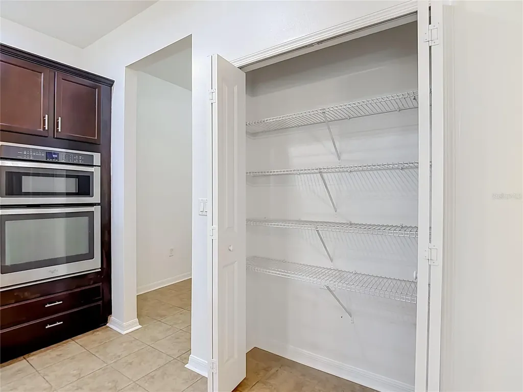 1113 Canyon Oaks Drive Brandon FL 33510