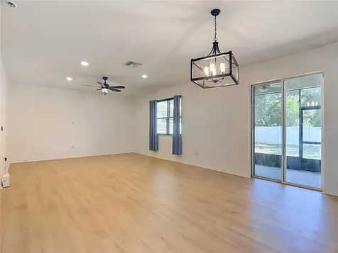 1113 Canyon Oaks Drive Brandon FL 33510