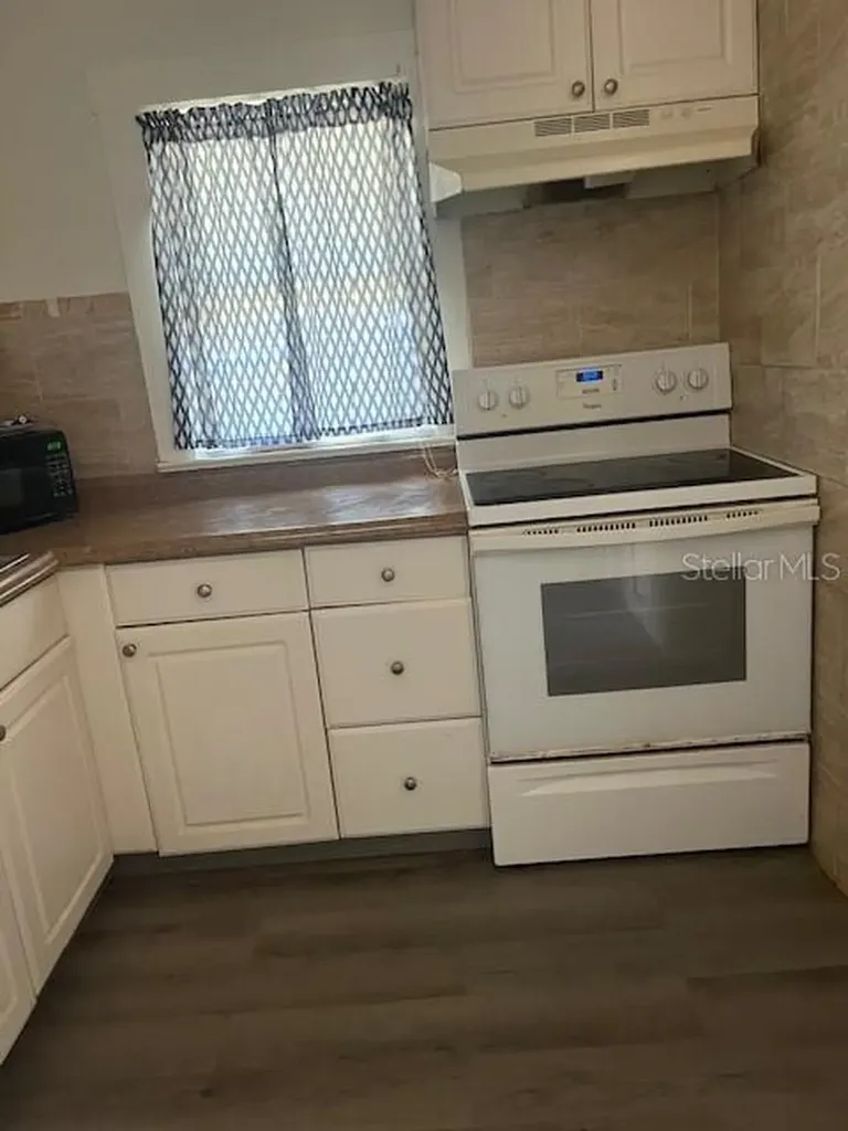 604 Alden Avenue Clearwater FL 33755