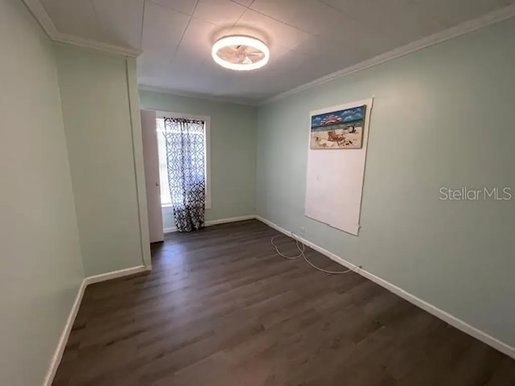 604 Alden Avenue Clearwater FL 33755
