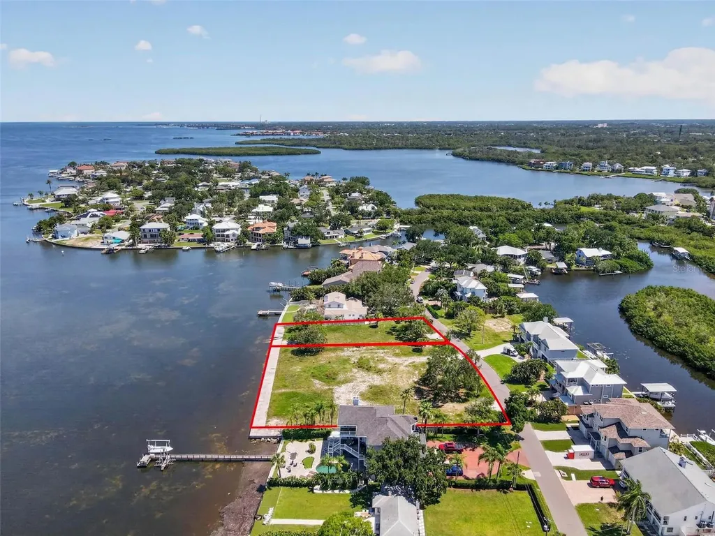 621 N Mayo Street Crystal Beach FL 34681