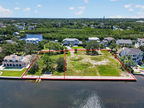 621 N Mayo Street Crystal Beach FL 34681