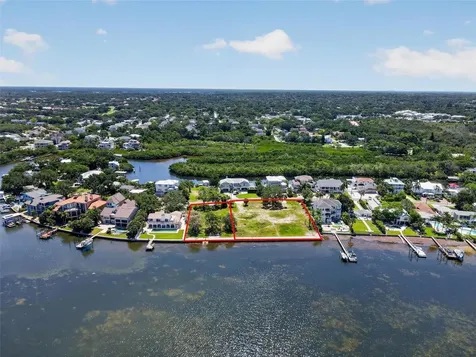 621 N Mayo Street Crystal Beach FL 34681