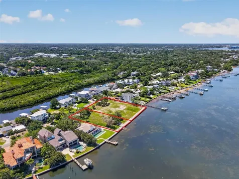 621 N Mayo Street Crystal Beach FL 34681