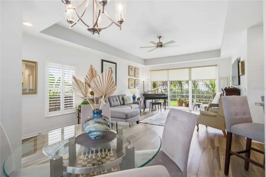 7325 Fountain Palm Circle Bradenton FL 34203