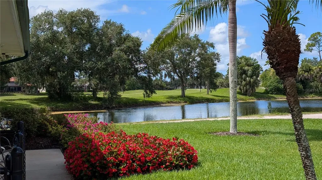 7325 Fountain Palm Circle Bradenton FL 34203