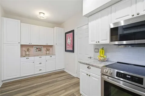 7325 Fountain Palm Circle Bradenton FL 34203