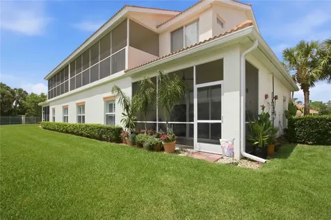 7325 Fountain Palm Circle Bradenton FL 34203