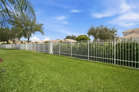 7325 Fountain Palm Circle Bradenton FL 34203