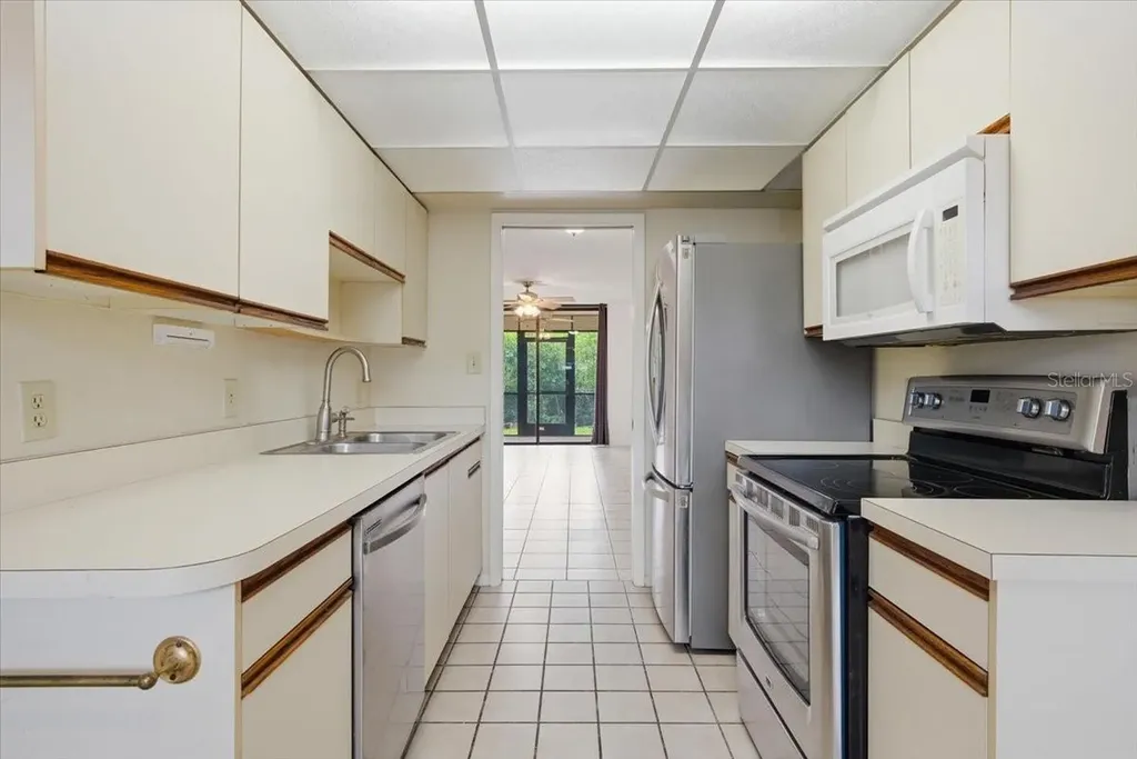 1332 Pasadena South Pasadena FL 33707