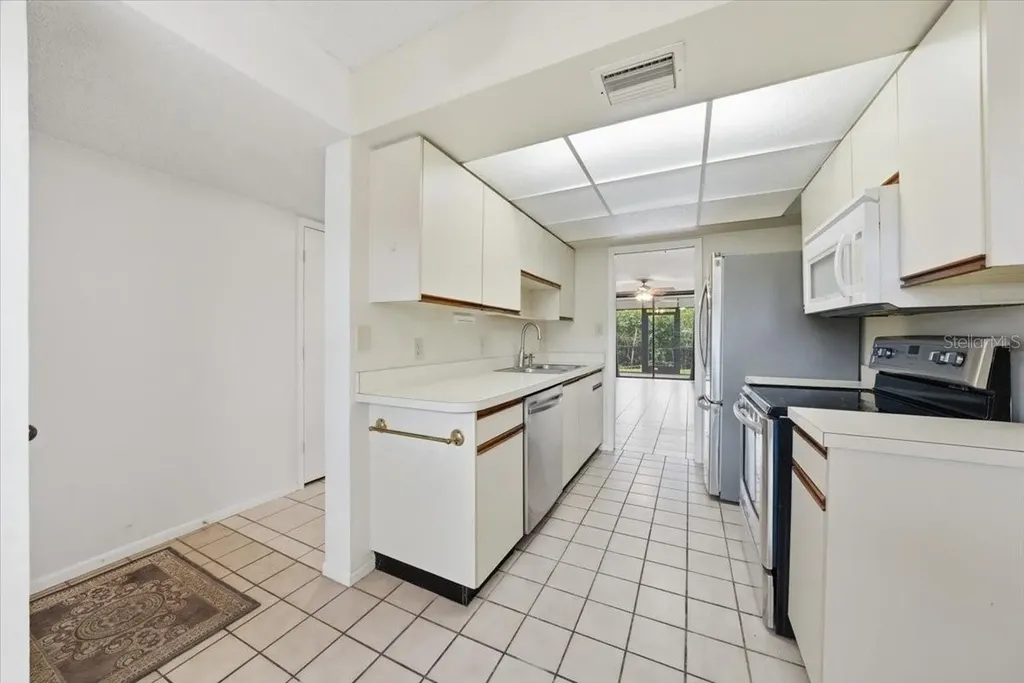 1332 Pasadena South Pasadena FL 33707