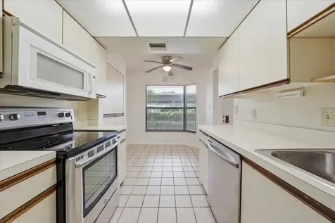 1332 Pasadena South Pasadena FL 33707