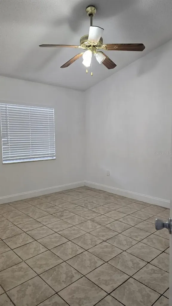 5214 Via Hacienda Circle Orlando FL 32839
