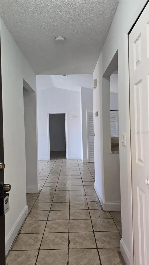 5214 Via Hacienda Circle Orlando FL 32839