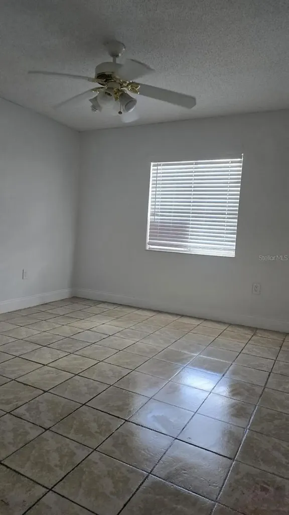 5214 Via Hacienda Circle Orlando FL 32839