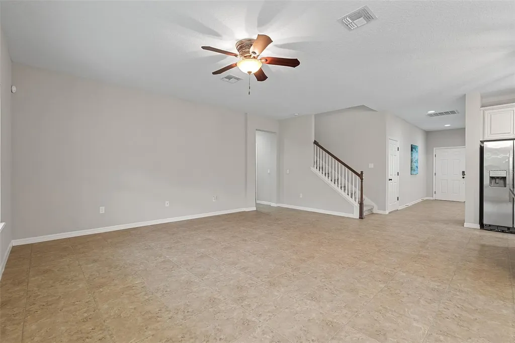 14048 Waterford Creek Boulevard Orlando FL 32828
