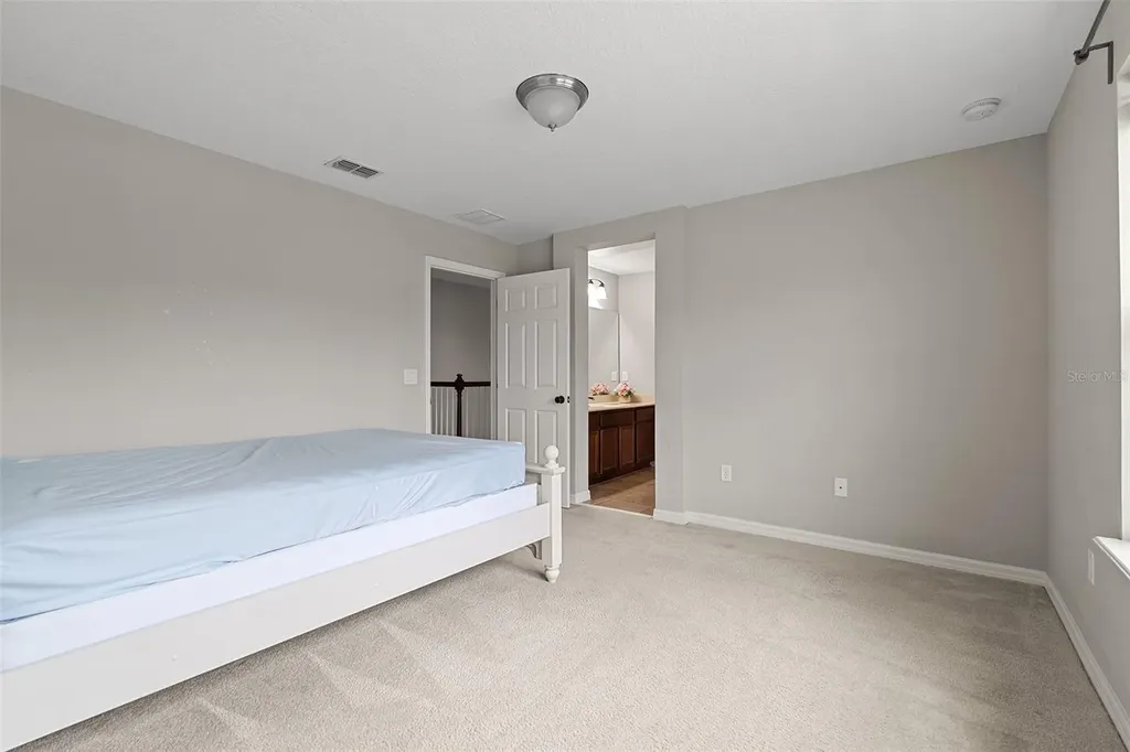 14048 Waterford Creek Boulevard Orlando FL 32828