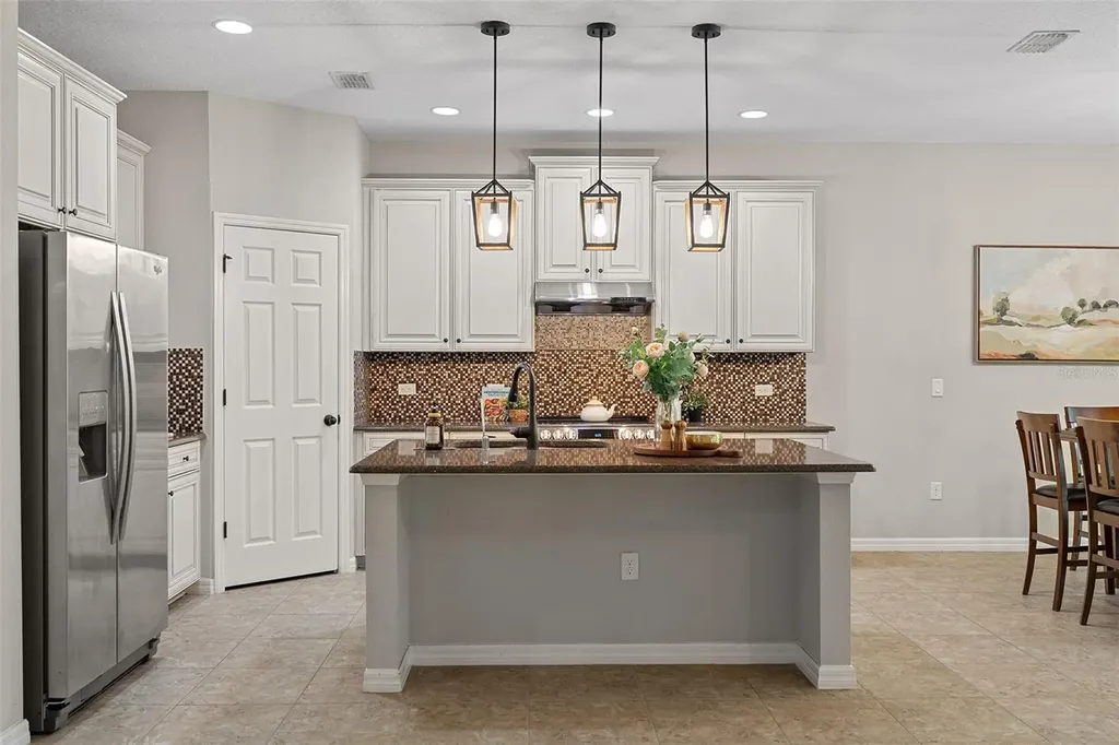 14048 Waterford Creek Boulevard Orlando FL 32828