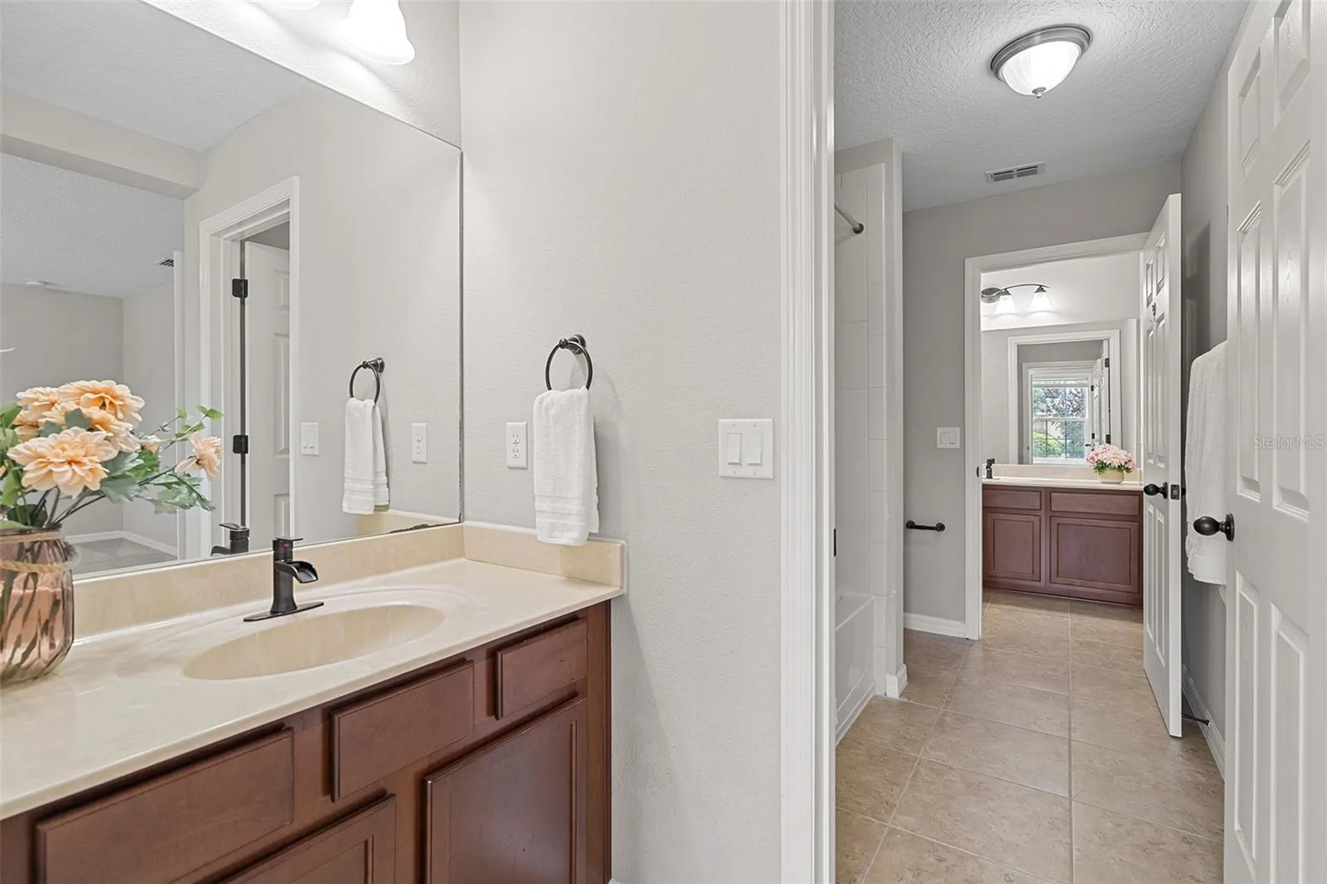14048 Waterford Creek Boulevard Orlando FL 32828