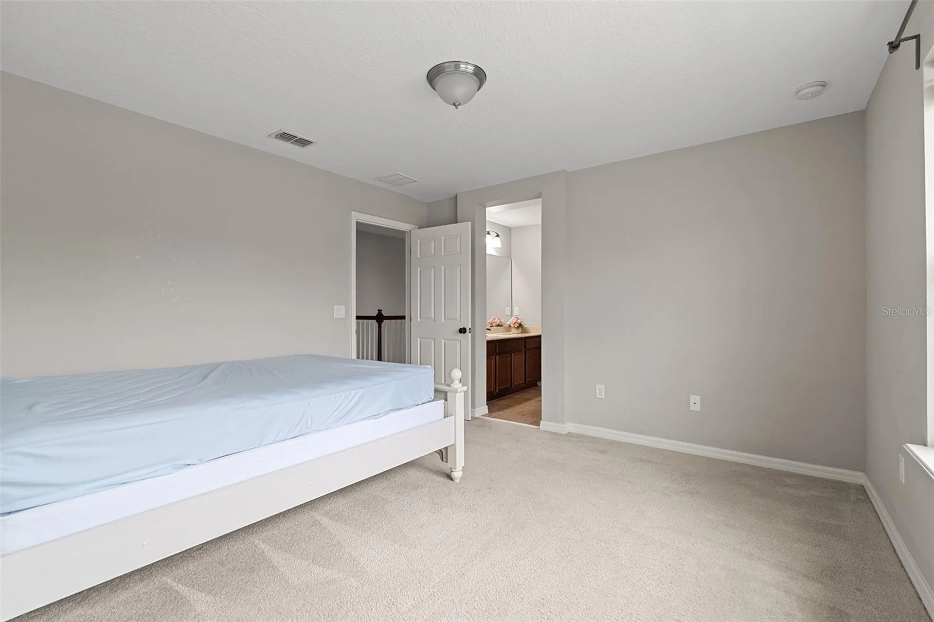 14048 Waterford Creek Boulevard Orlando FL 32828