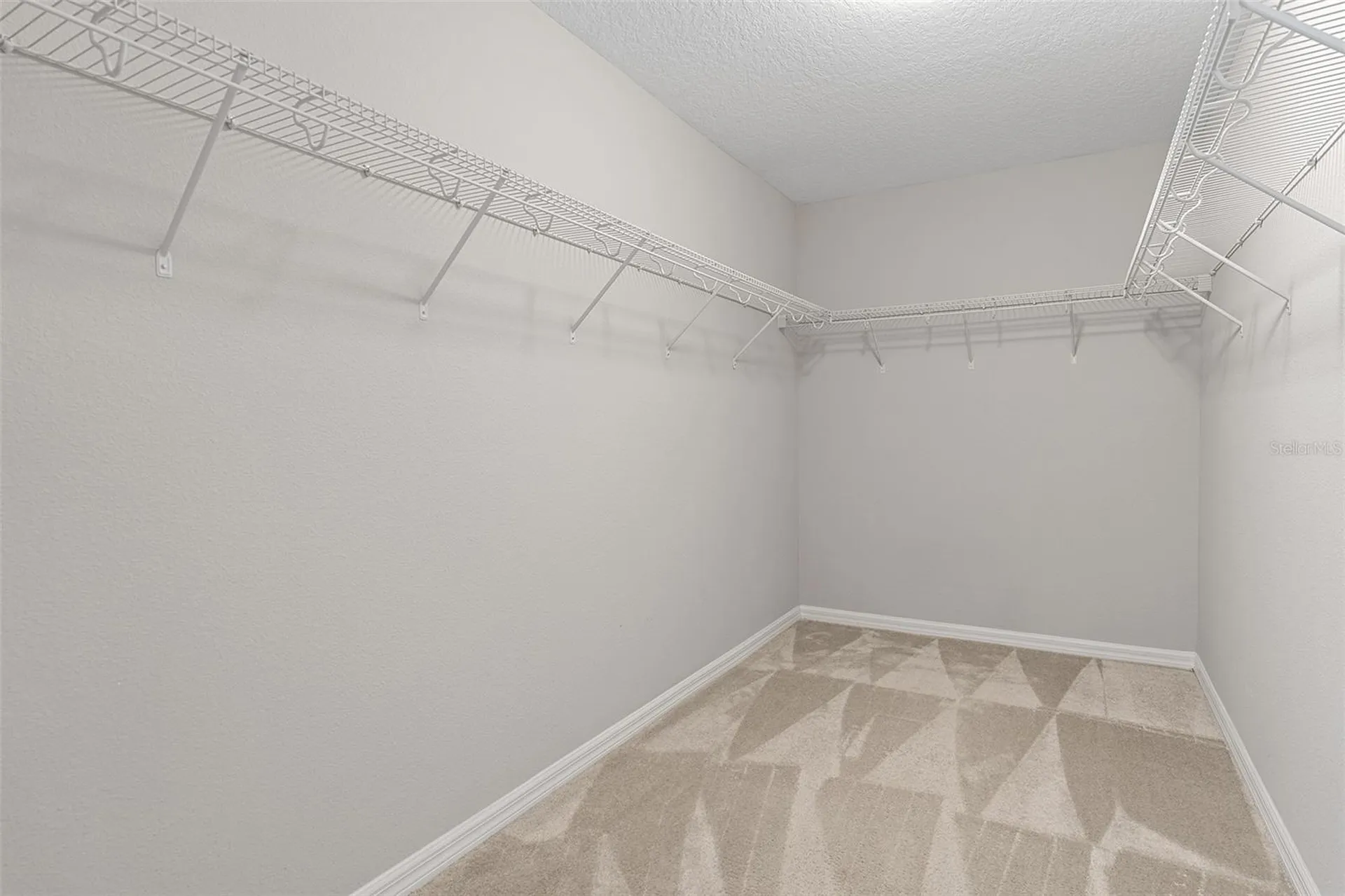 14048 Waterford Creek Boulevard Orlando FL 32828